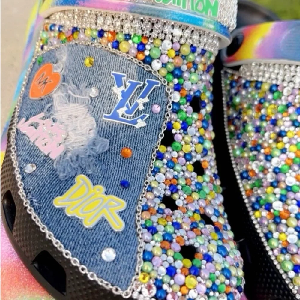Bling Classic Mega Crush Crocs!! Women’s size 8 - Picture 4 of 5